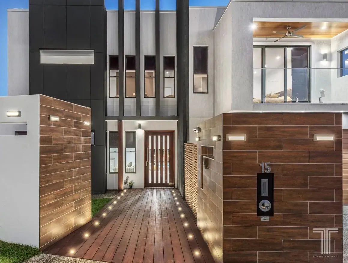 15 Birkenhead Place | Carindale