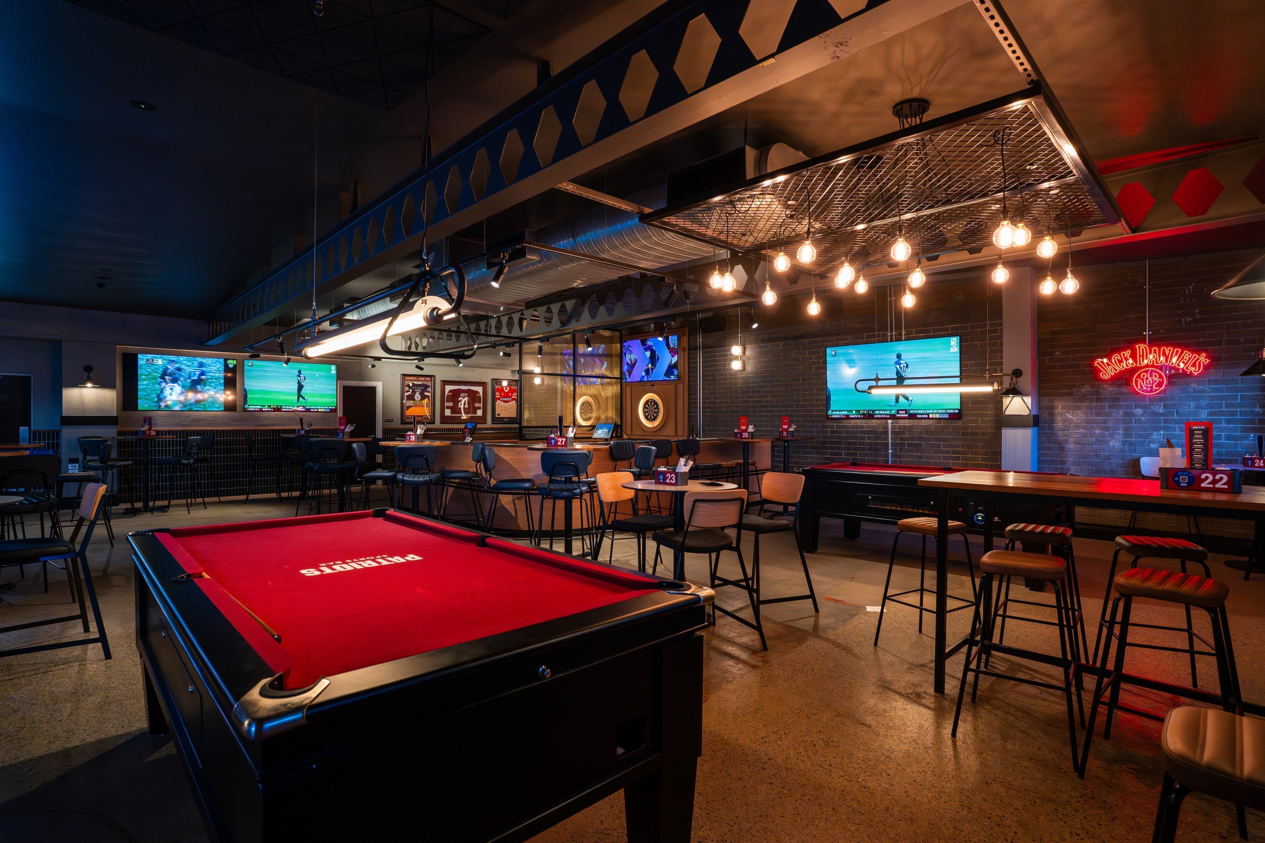 PATRIOTS Sports Bar | Springwood Hotel, QLD