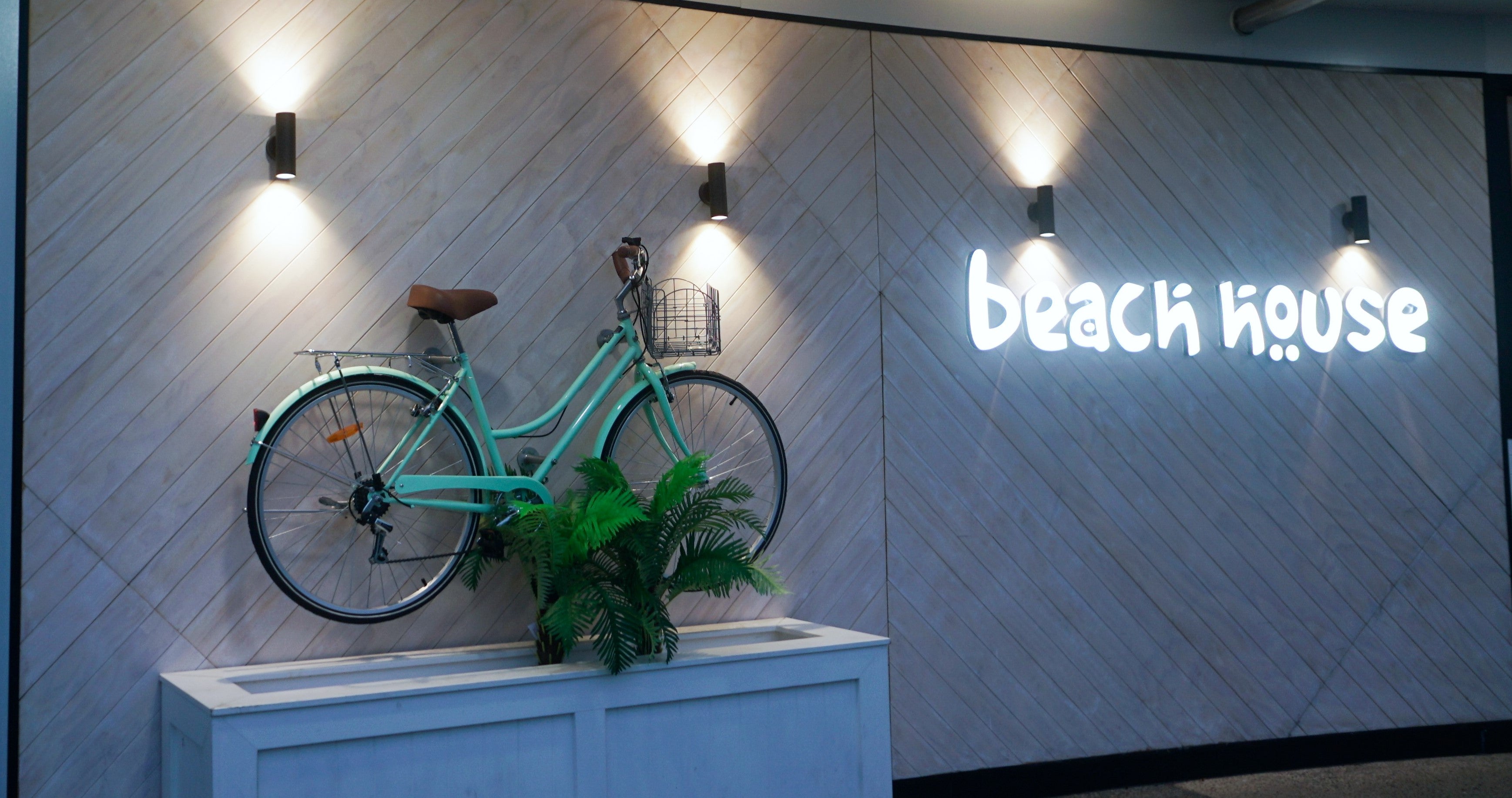 Beach House | Loganholme