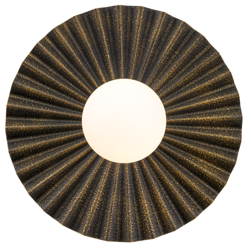 Kinso 350mm Wall Light with Sculptural Design