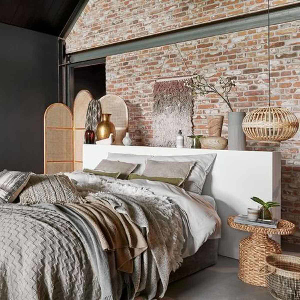 Amsfield Round Bamboo Woven Pendant Light