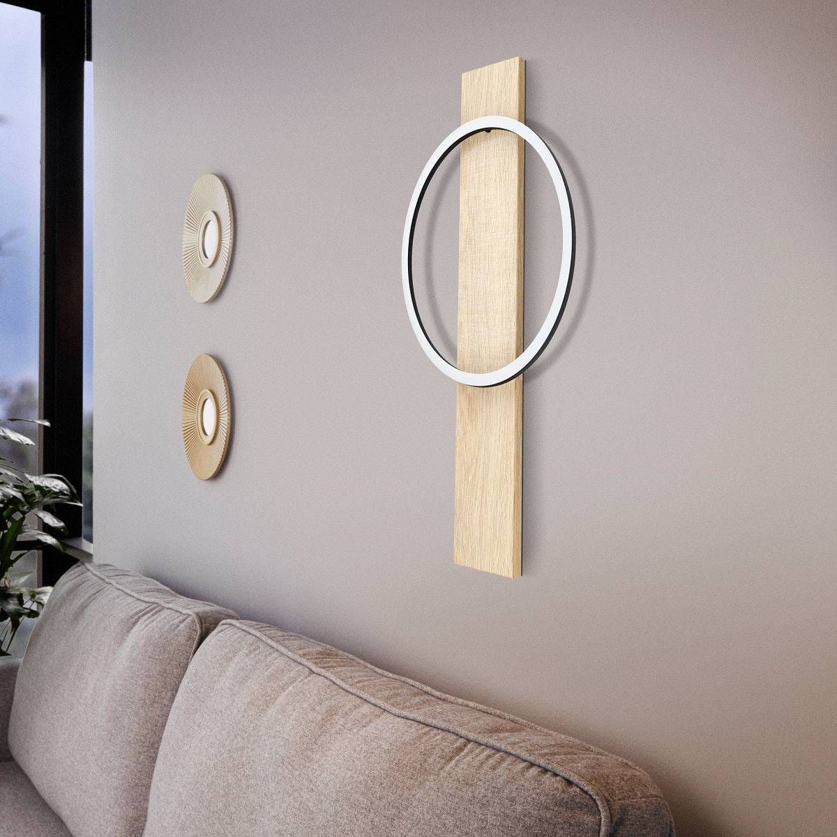 Boyal 12W LED Halo Ring Timber Wall Light