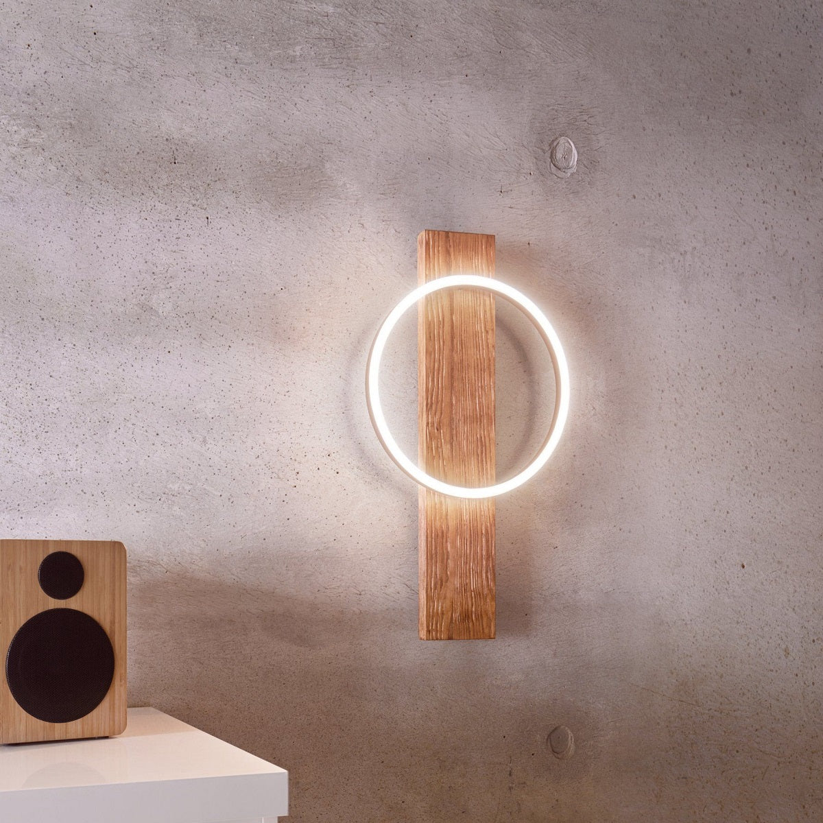 Boyal 12W LED Halo Ring Timber Wall Light