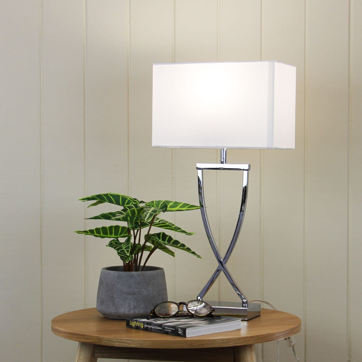 Chi Table Lamp