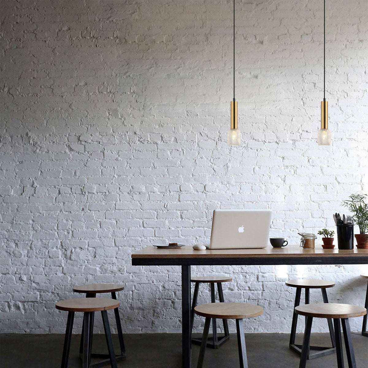 Mikro Interior Cylinder Mesh Pendant Light