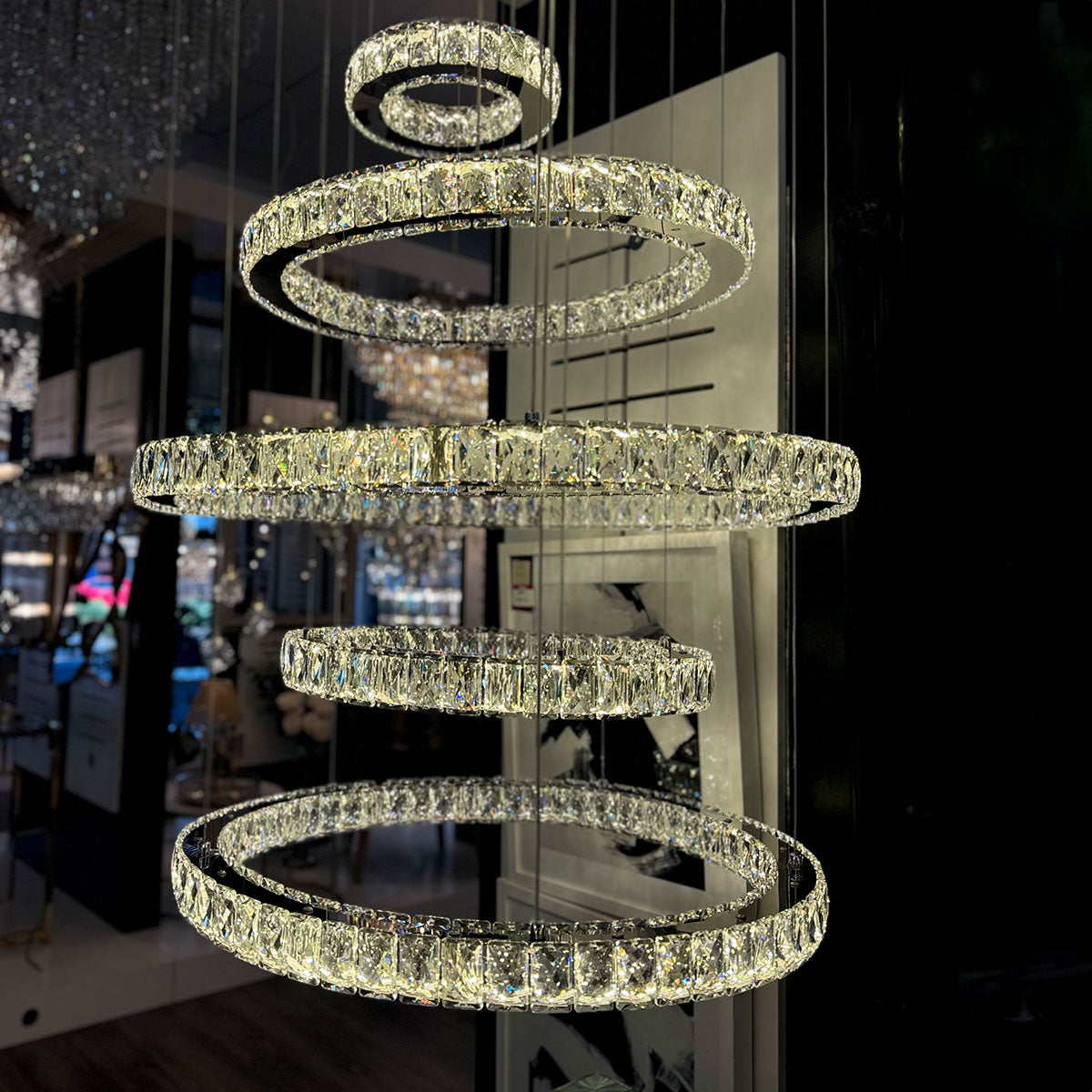 Delessi Rozanno 6 Ring Pendant - Chrome - Tri-Colour