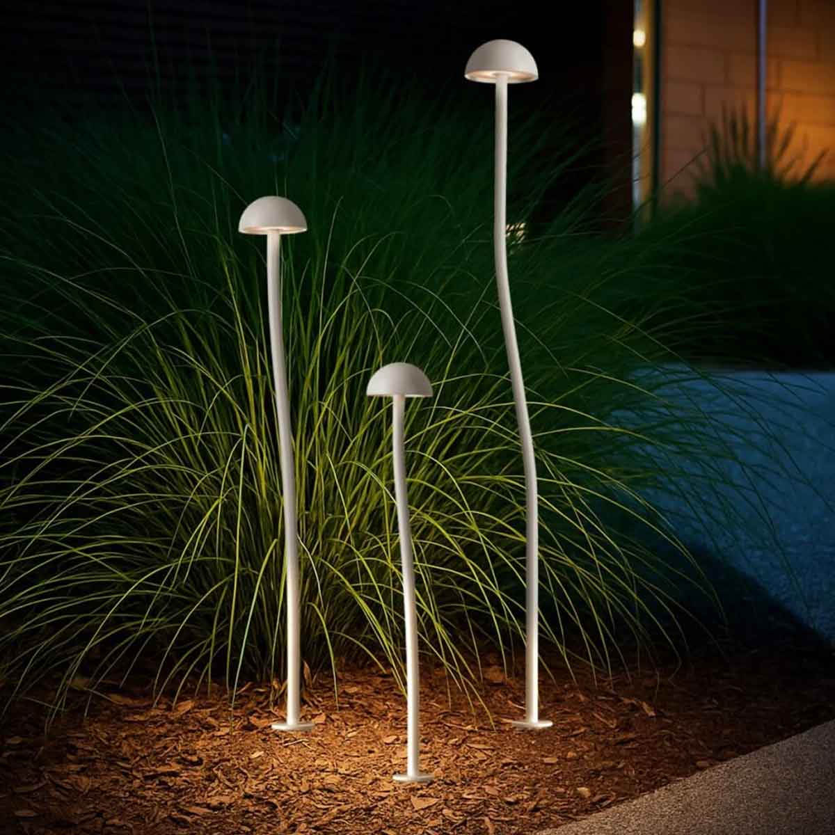 Enoki Mushroom Style Outdoor Post Light Trio