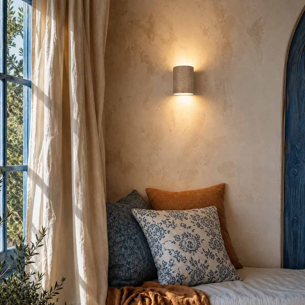 Etruso Travertine Beige Wall Light