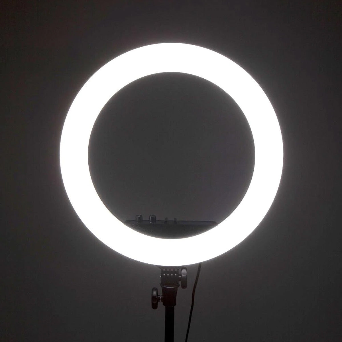 Glow & Co Infinity 18" LED Ring Light