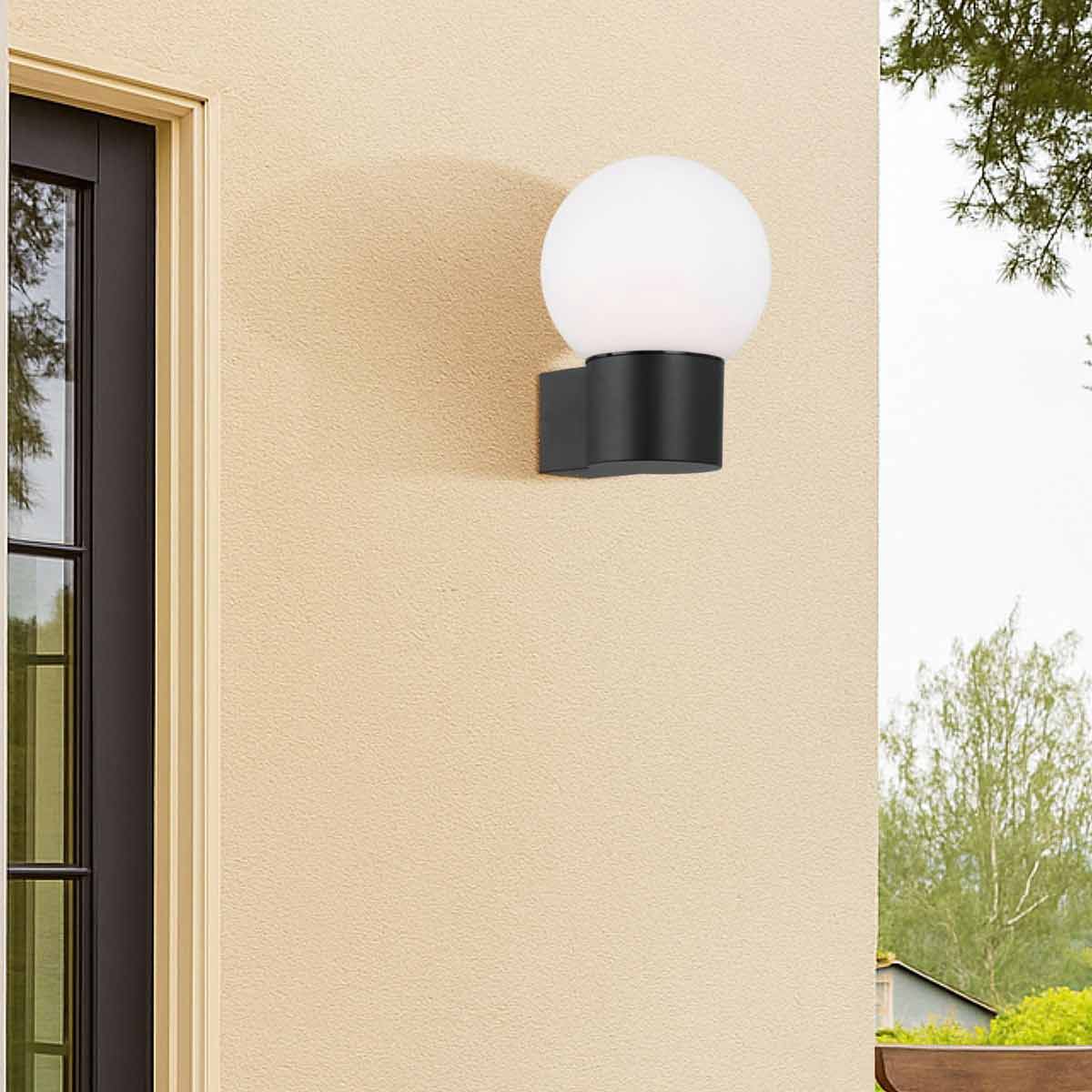 Gorem Outdoor Wall Light with E27 Globe Compatibility