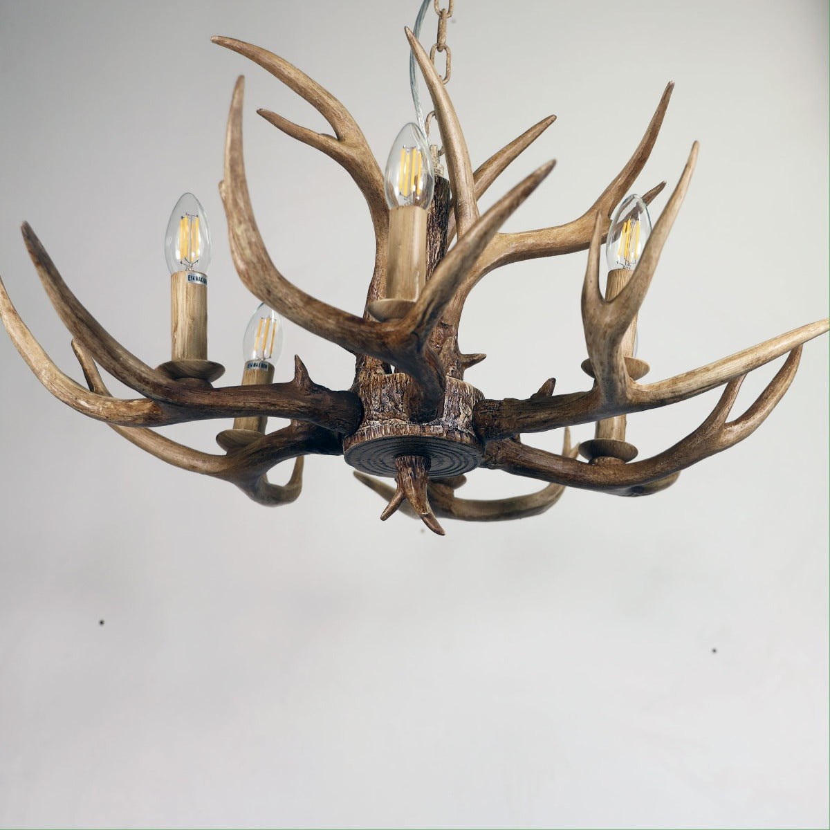 Hyort Wooden Antler Pendant Light with 6 Lights