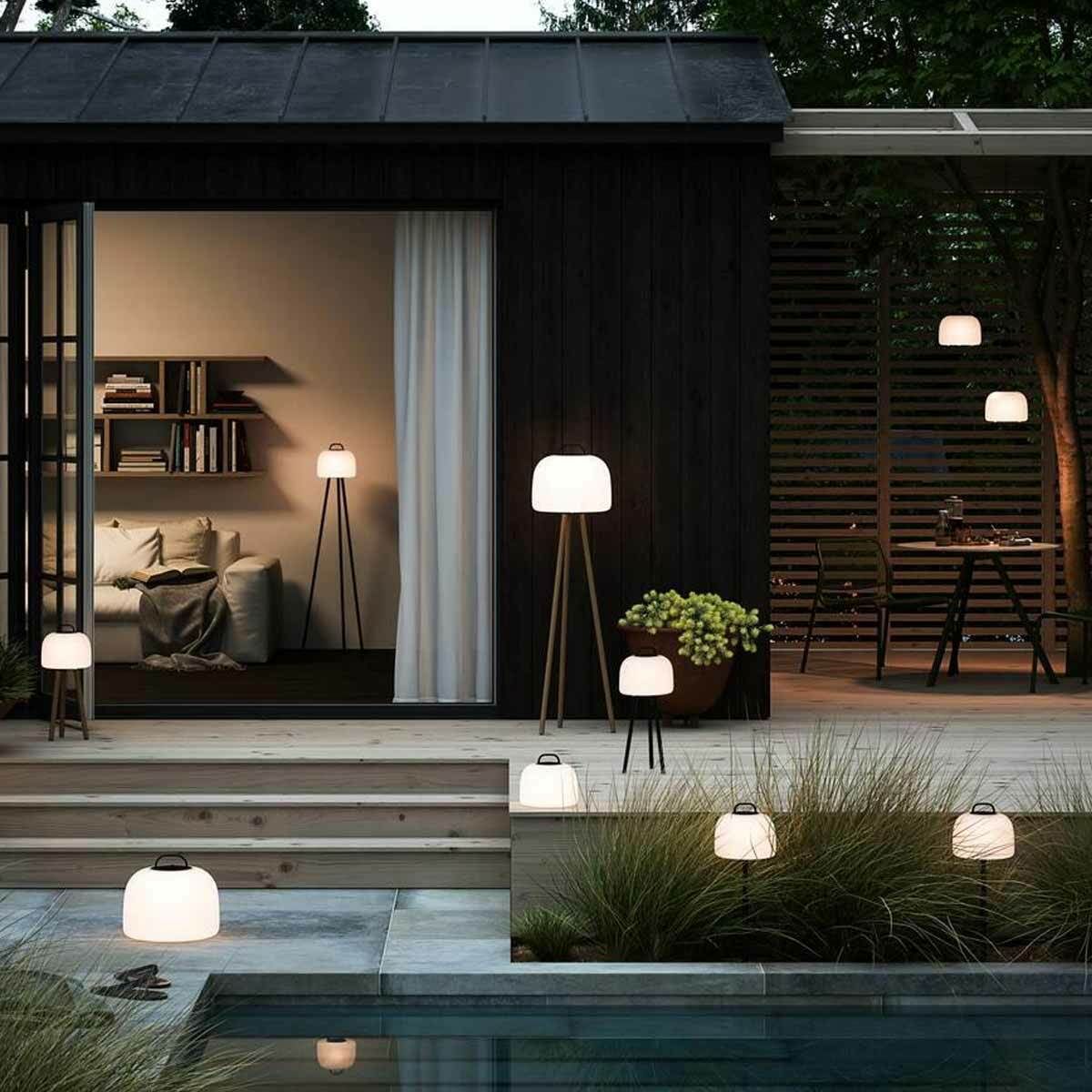 Kettle 36 LED Portable Lamp