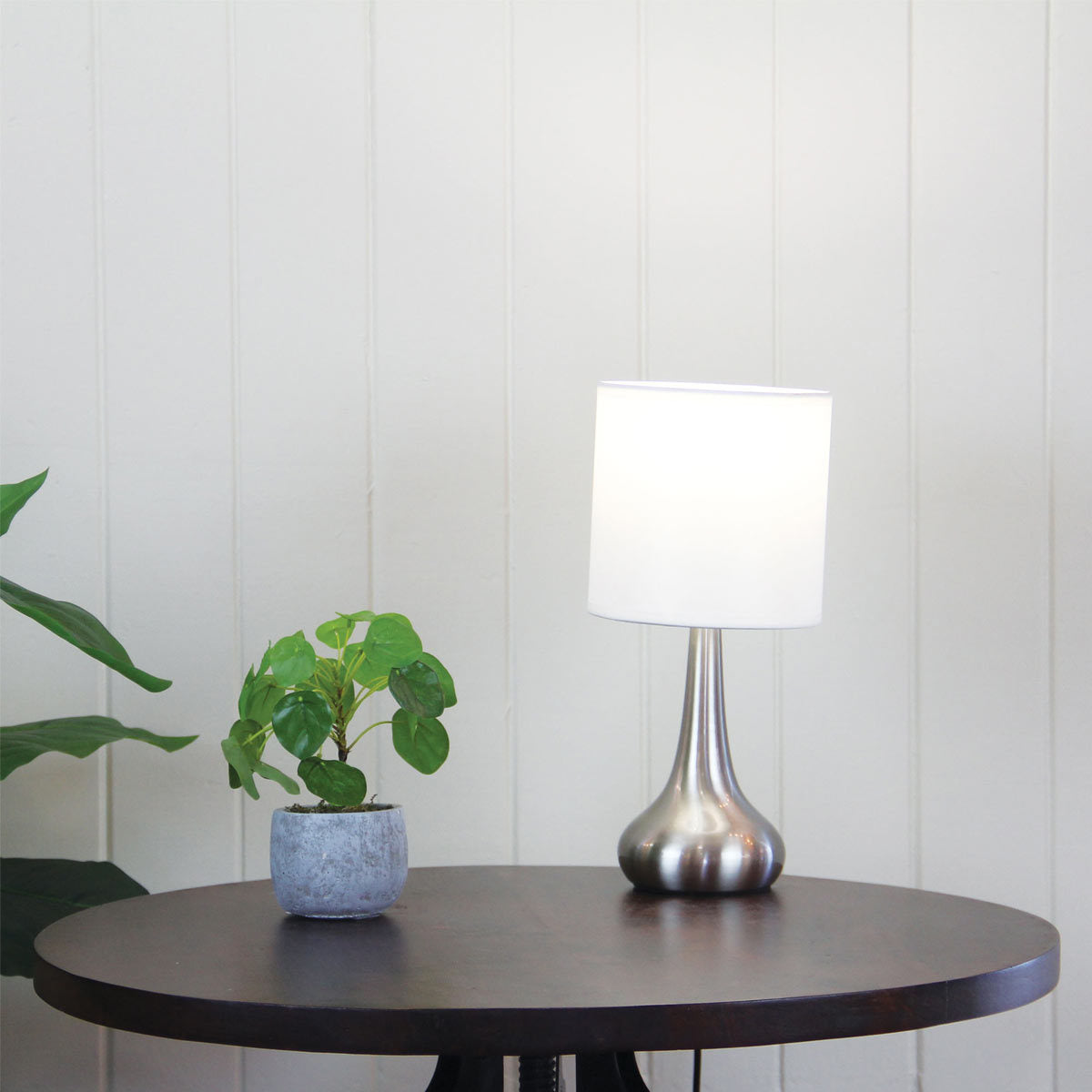 Lola Touch Table Lamp