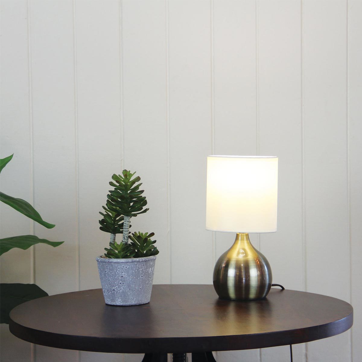 Lotti Touch Table Lamp