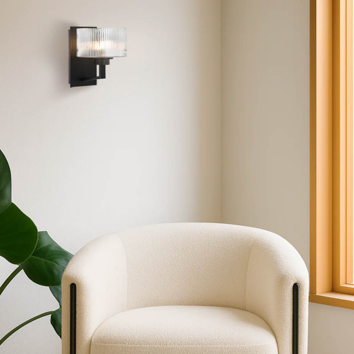 Moreno II Wall Light with Ribbed Glass - Stylish Design