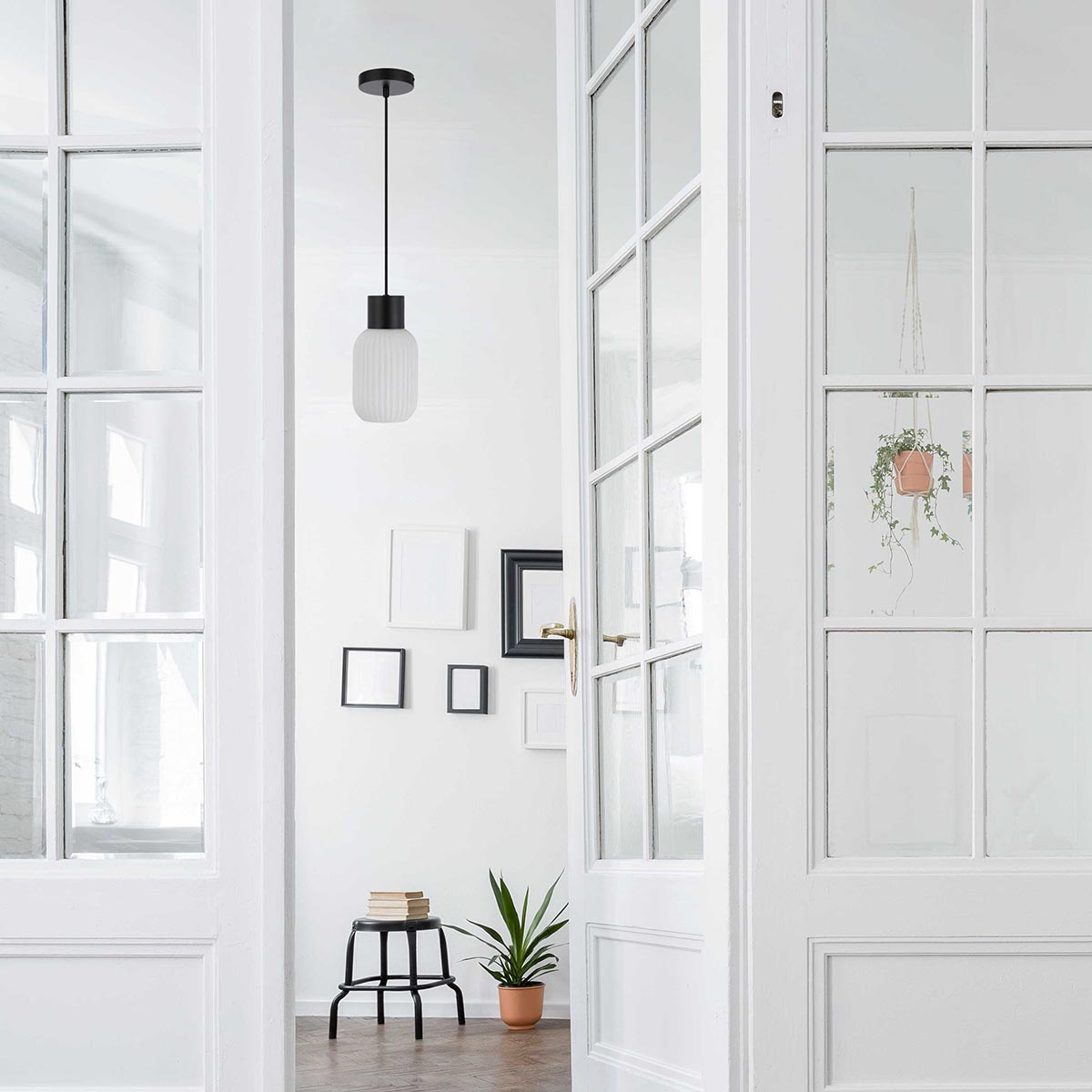 Nori 14 Pendant Light - Atmospheric Lighting