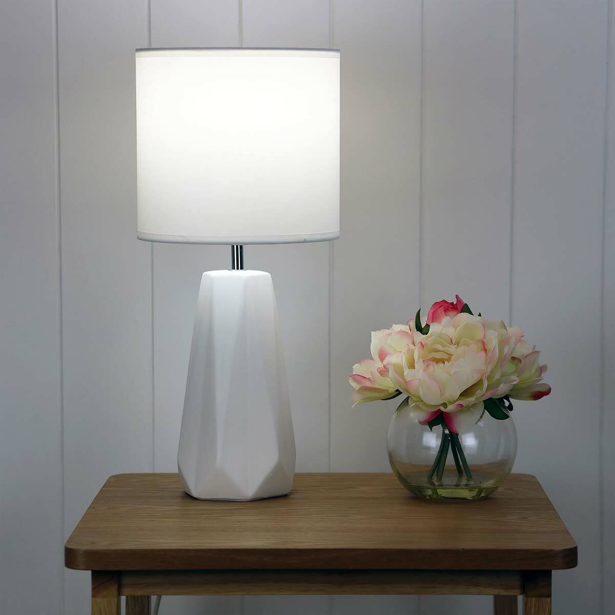 Shelly Ceramic Table Lamp
