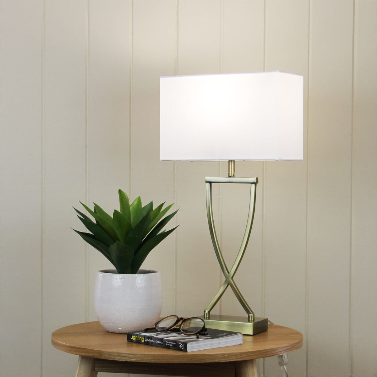 Chi Table Lamp