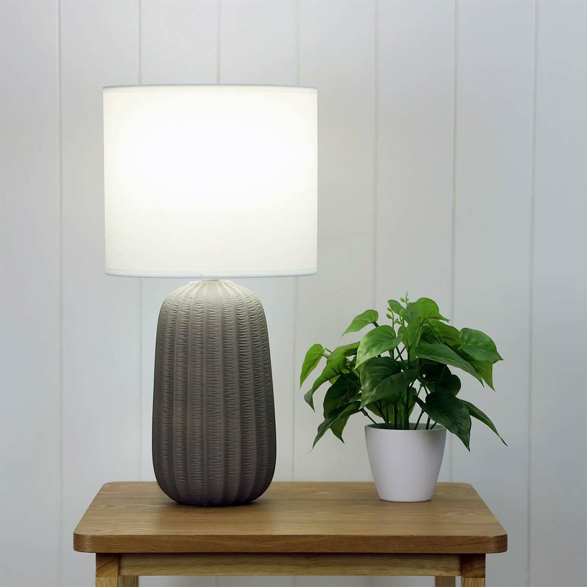 Benjy 20 Table Lamp