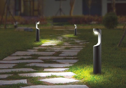 Seth Medium Outdoor Aluminium 9W 3000K LED IP54 Outdoor Bollard Light