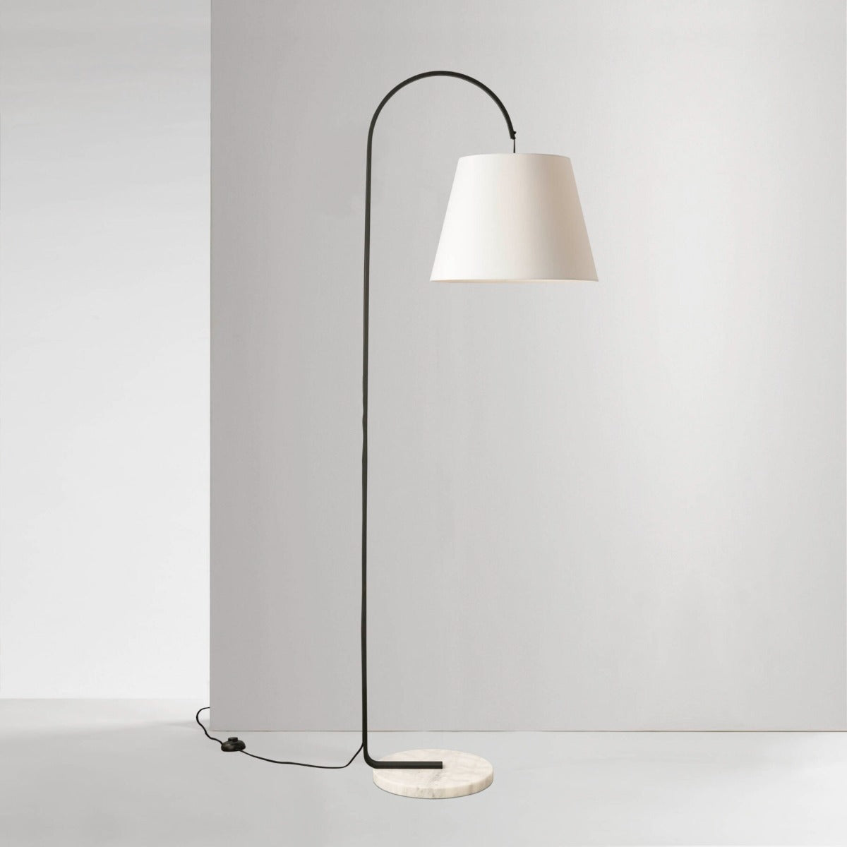 Silas Floor Lamp