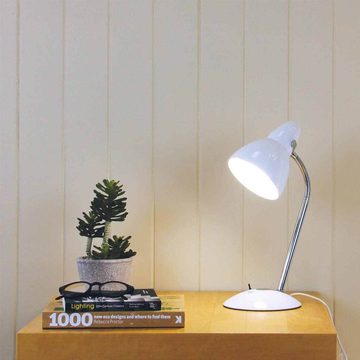 Trax Classic Gooseneck Desk Lamp