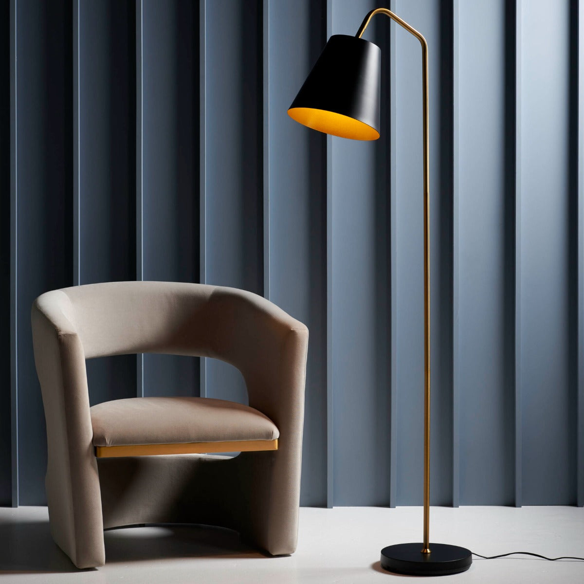 Soma Floor Lamp