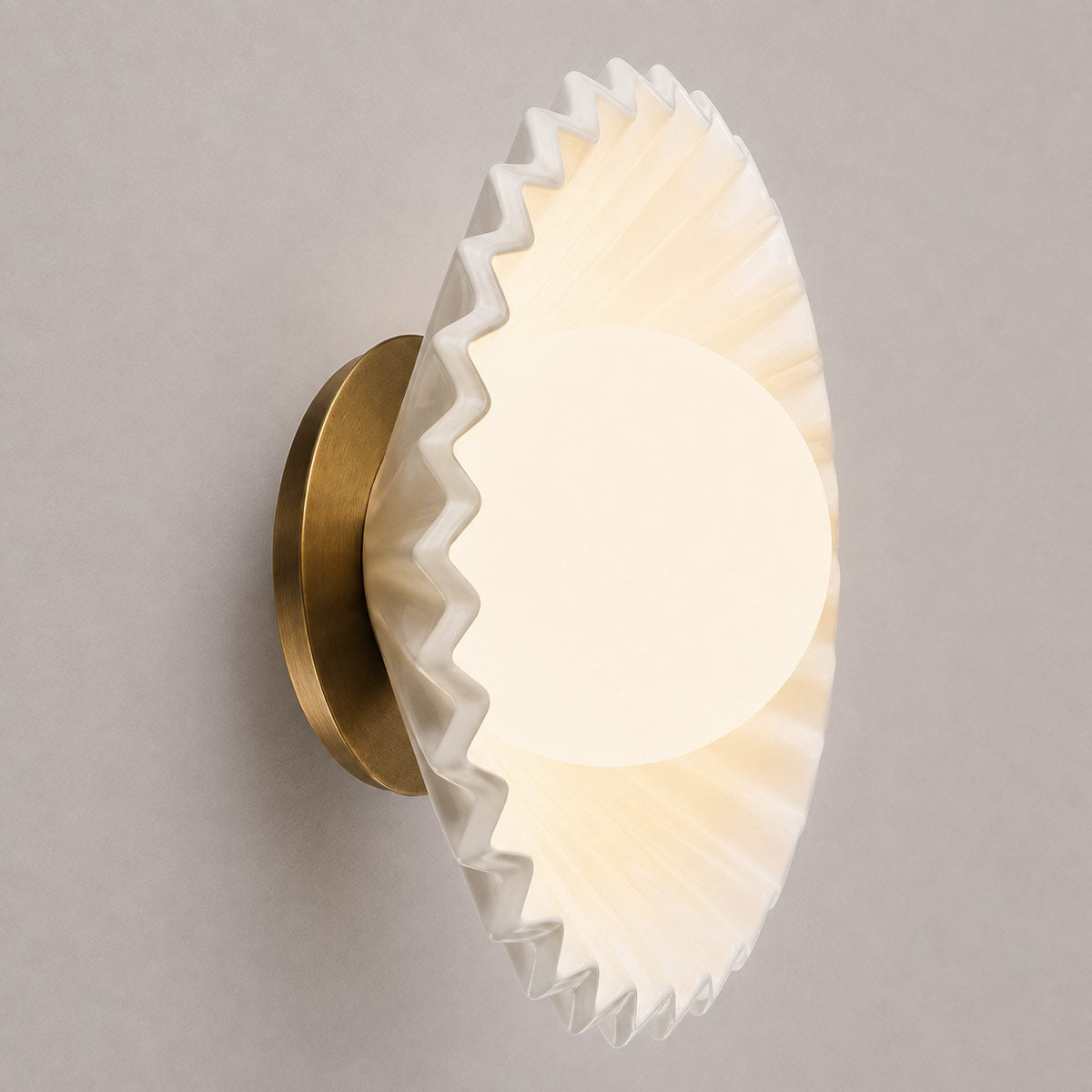 Speros Bowlos Fluted Wall Light