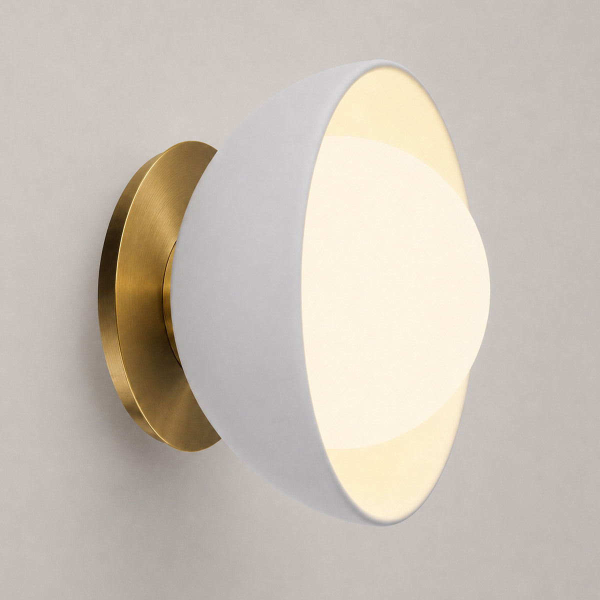 Speros Bowlos Smooth Wall Light