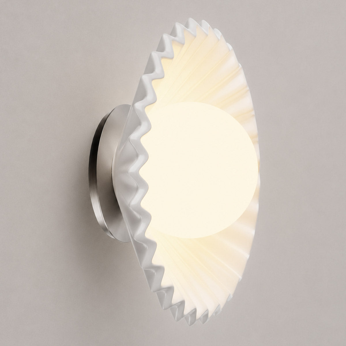 Speros Bowlos Fluted Wall Light