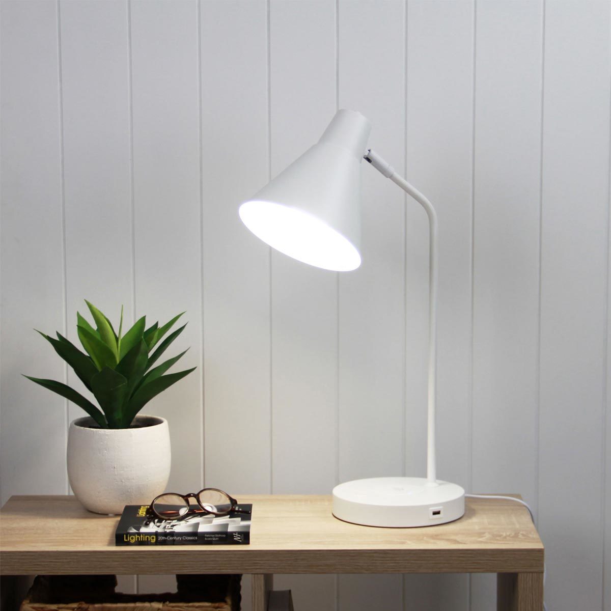 Targa USB & Wireless Charging Desk Lamp