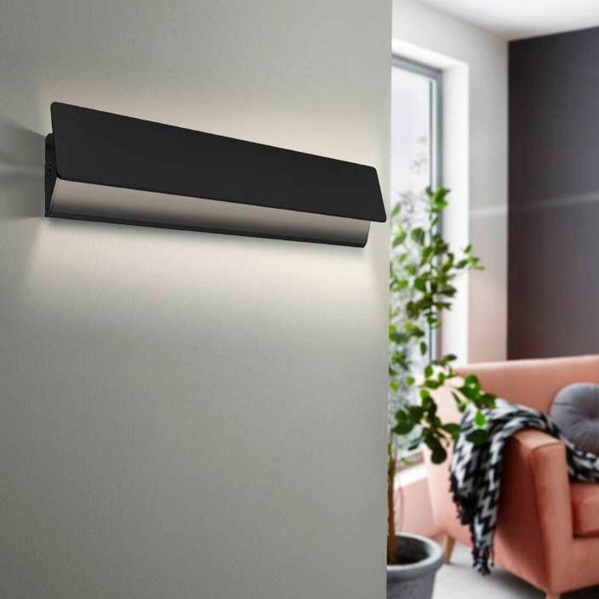 Zubialde Adjustable 10W LED Up/Down Wall Light